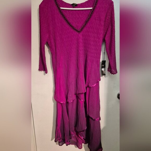 KOMAROV Magenta Ombre Dress Tiered Chiffon Sz. MED NWT - Picture 3 of 9